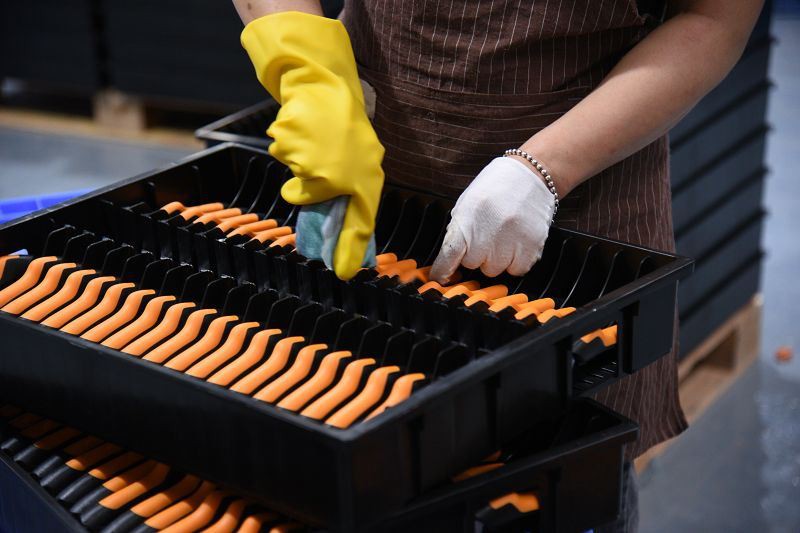 O'rnatish va qadoqlash ustaxonasi