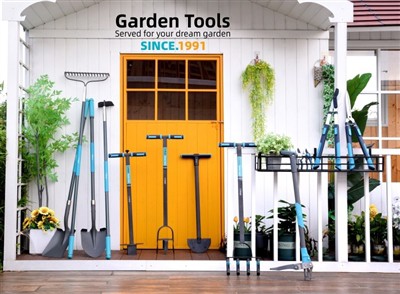 Jonson oilasining bog'i vohasi rang, ijod va aloqaning shirin hayoti